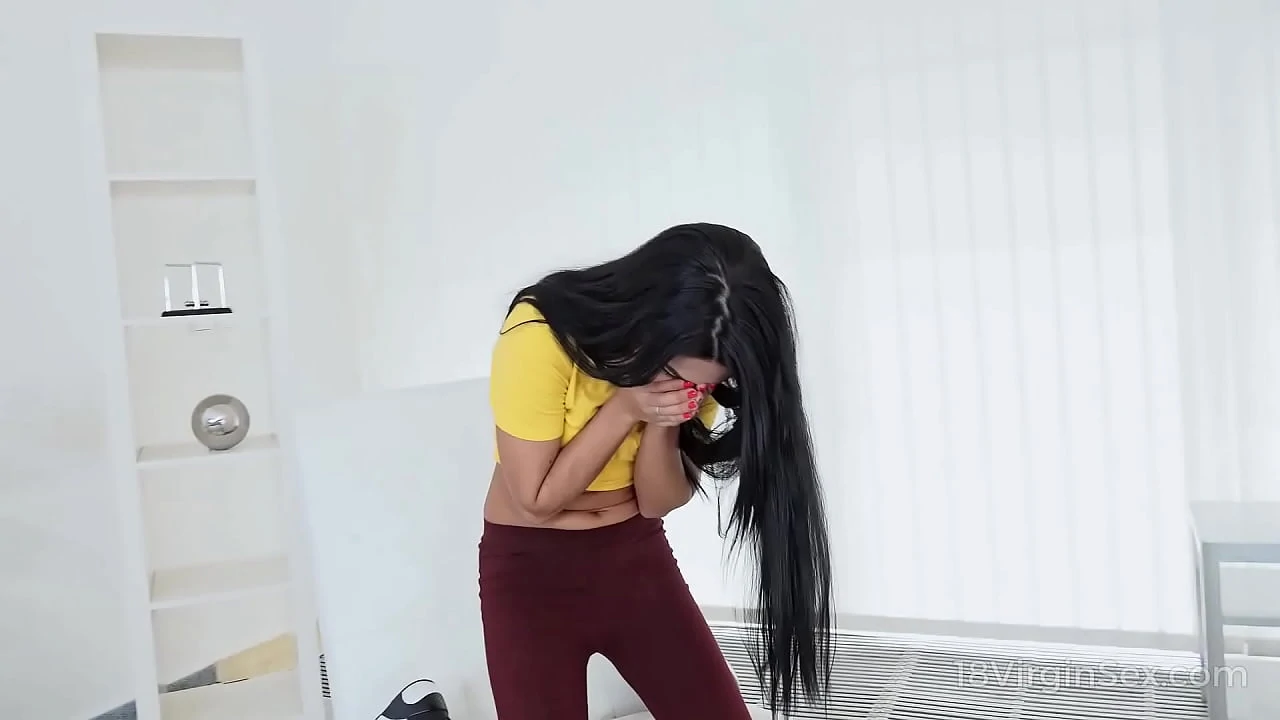18 Virgin Sex Cutie seduces cameraman into a fuck