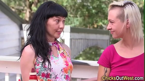 Amateur Lezzies Licking