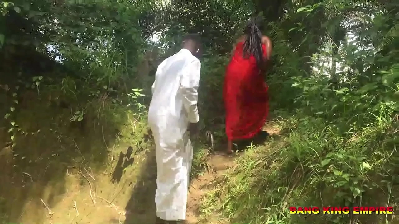 AS A OF A POPULAR MILLIONAIRE I FUCKED AN AFRICAN VILLAGE GIRL ON THE VILLAGE ROADS AND I ENJOYED HER WET PUSSY FULL VIDEO ON XVIDEO RED