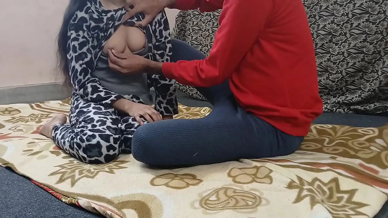 Aunty fucked by big Cock with clear hindi audio