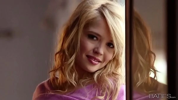 Babes PERKY Tiffany Fox