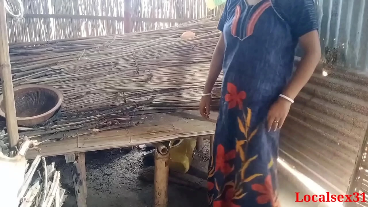 Bengali village Sex in outdoor Official video By Localsex