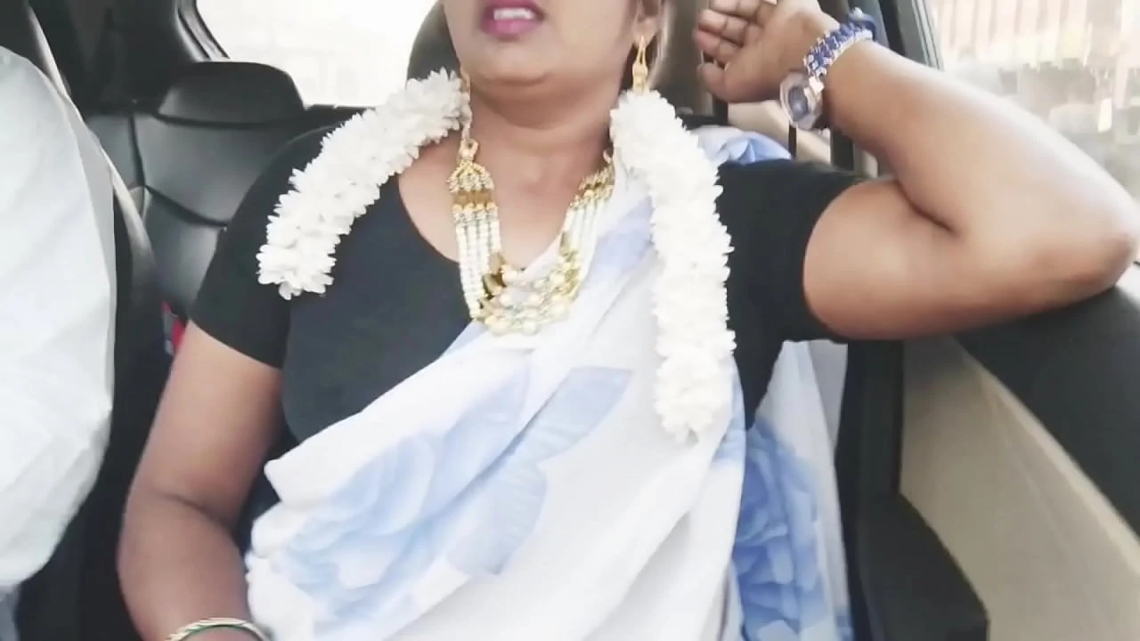 Bhabi car sex Telugu dirty talks