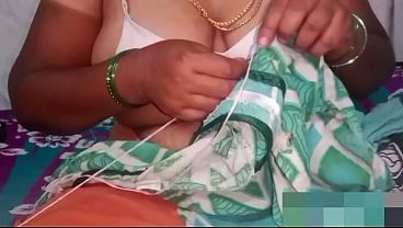 Big ass indian village bhabhi homemade sex