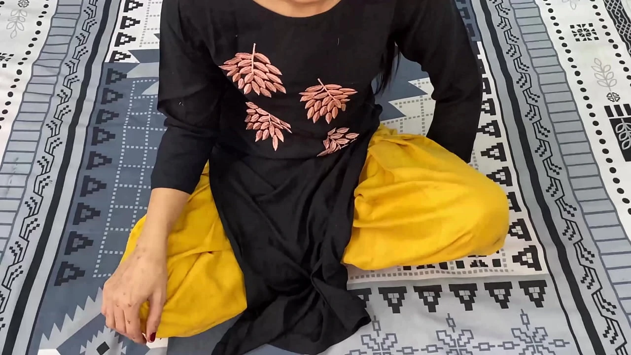 Big ass Punjabi aunty s ass fucked