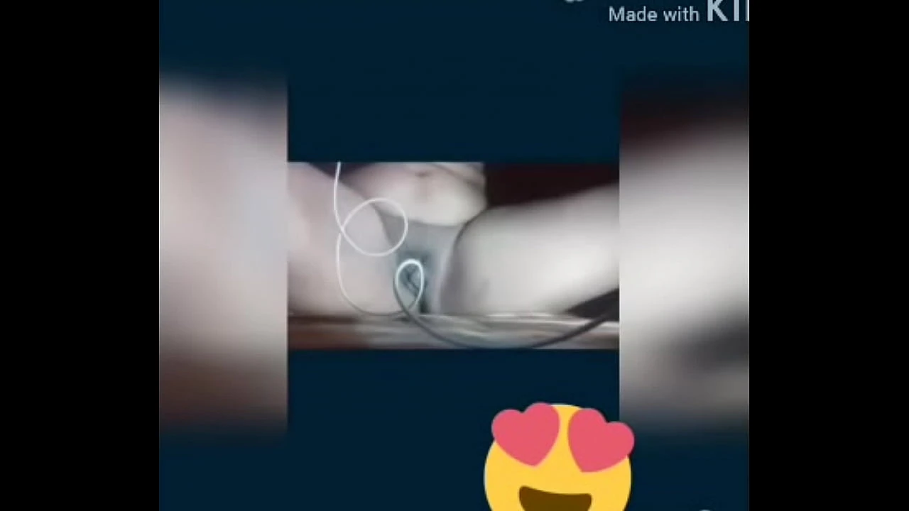 Big boob Telugu aunty Skype call