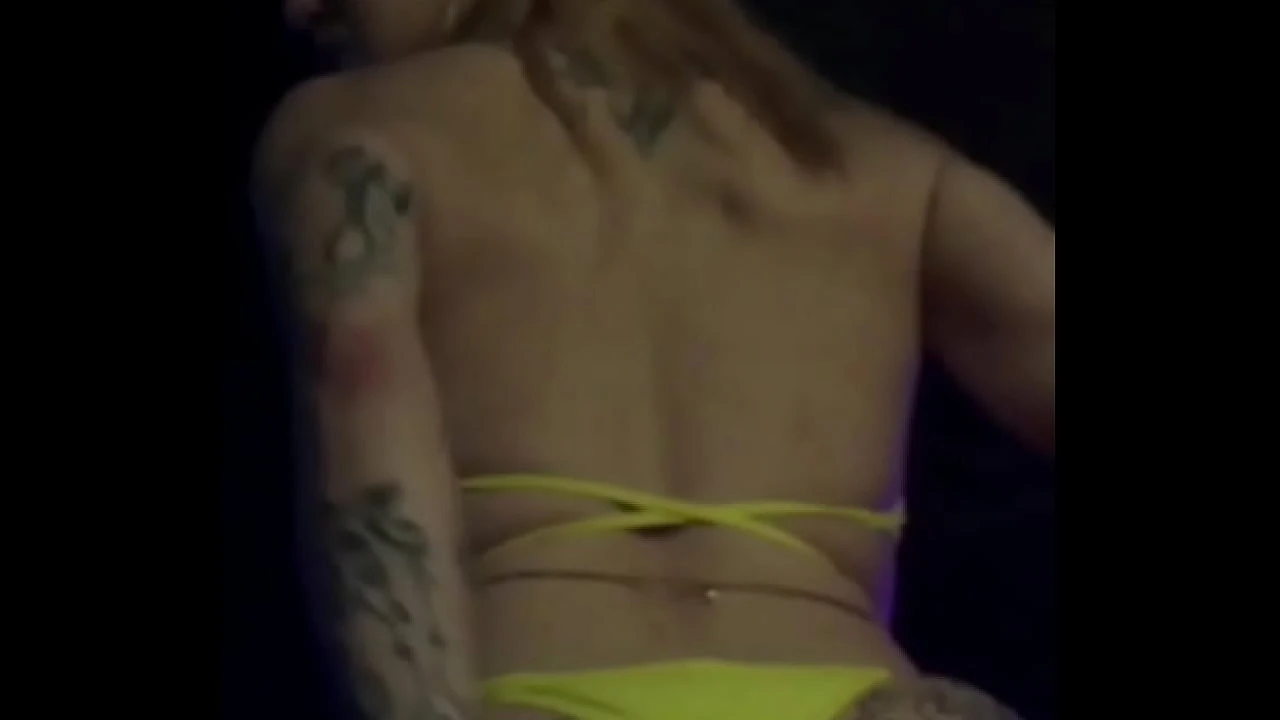 BleuRoseBTL MILF PAWG BigAss BigBooty BigButt Wataa PORN nsfw Nsfwtwt Chudai Bokep France Canada USA UK