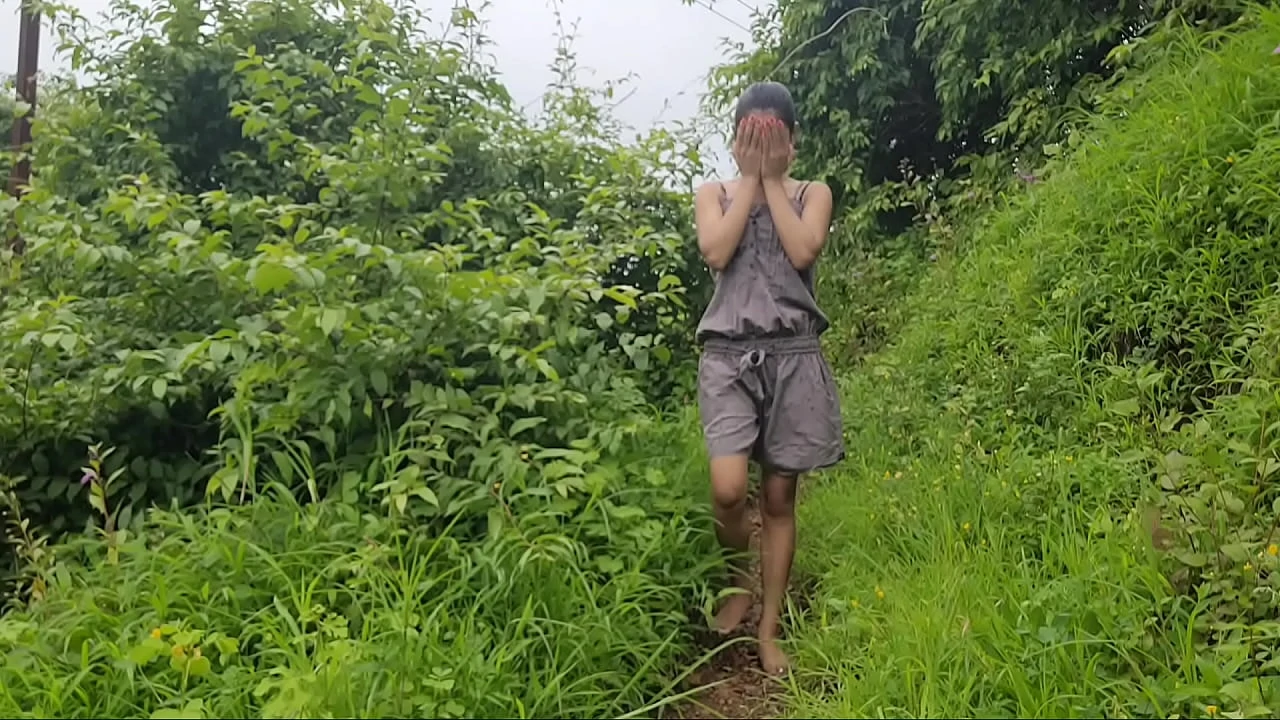 Brother in law fucks desi girl outdoors