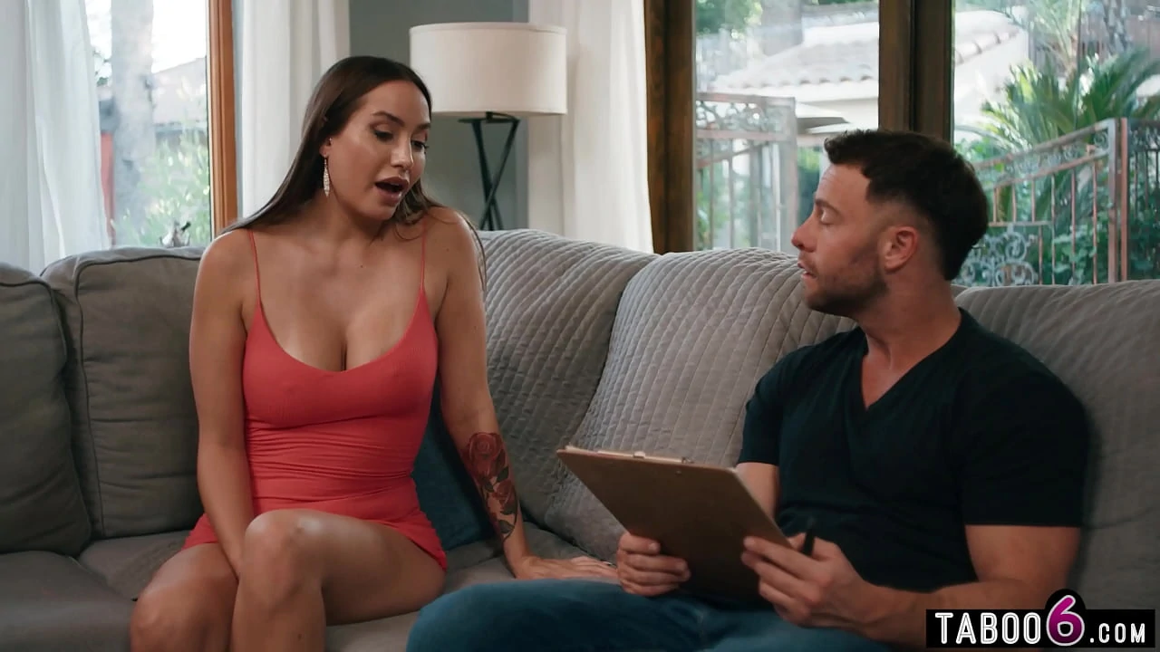 Census taker catches hot latina MILF Desiree Dulce masturbating