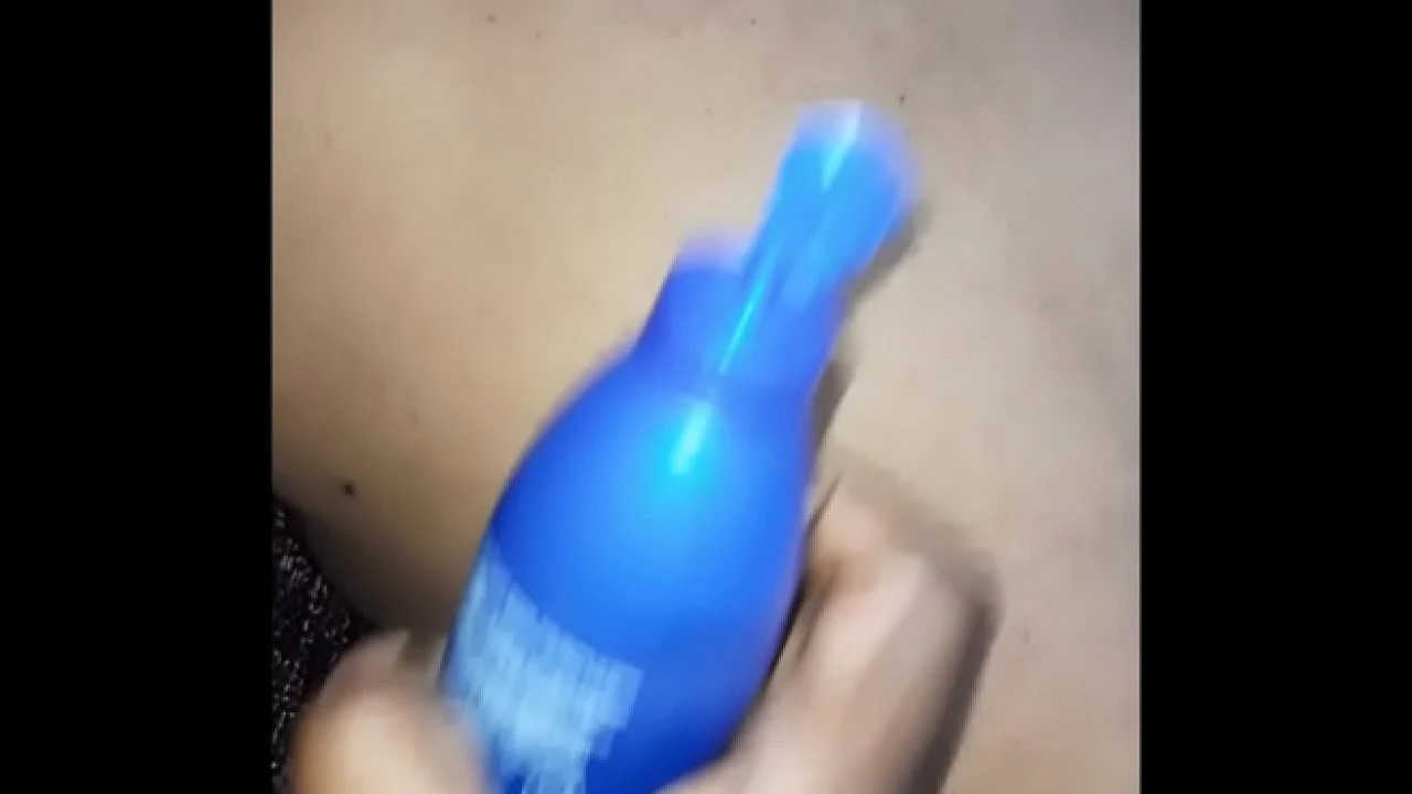 Cheating Indian Desi Cute Wife Called Masseur At Home And Got Pussy Massage Fingering Orgasm
