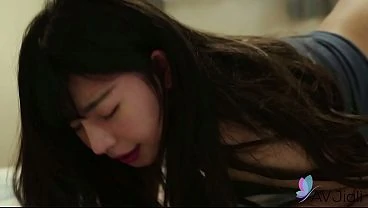 Chinese housewife Ranako is hungry for hot sex