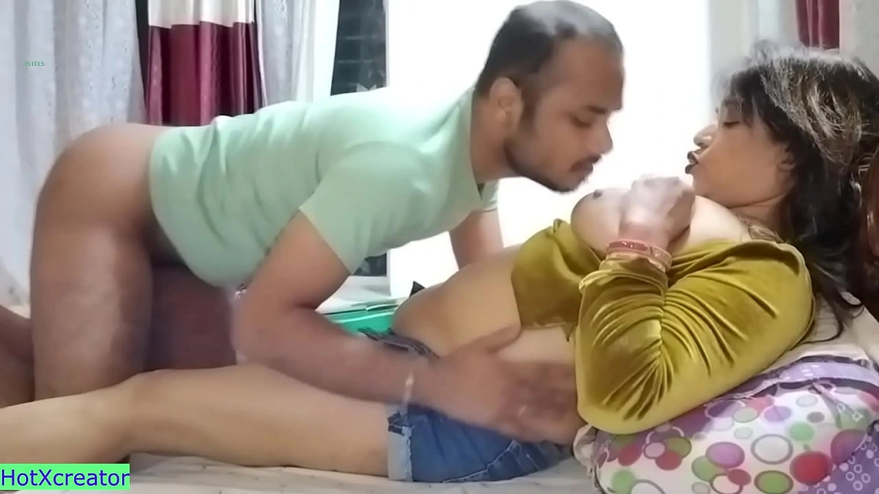Desi Amateur fucking Priya Bhabhi Desi Hardcore sex