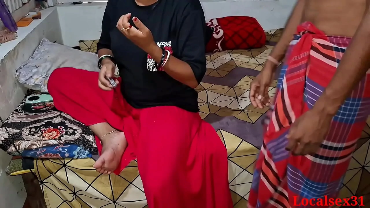 Desi bhabhi having sex Official Video By Localsex