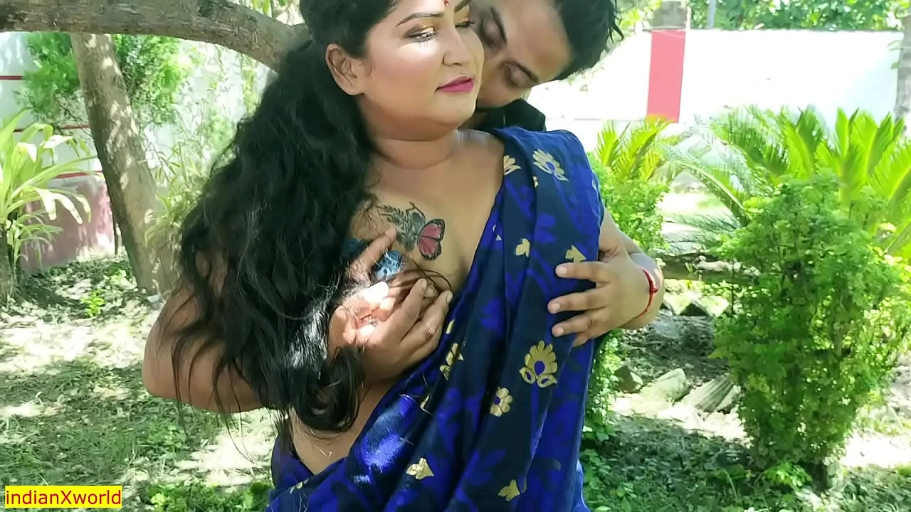 Desi hot Housewife Amazing XXX sex with New Indian boy Hot sex