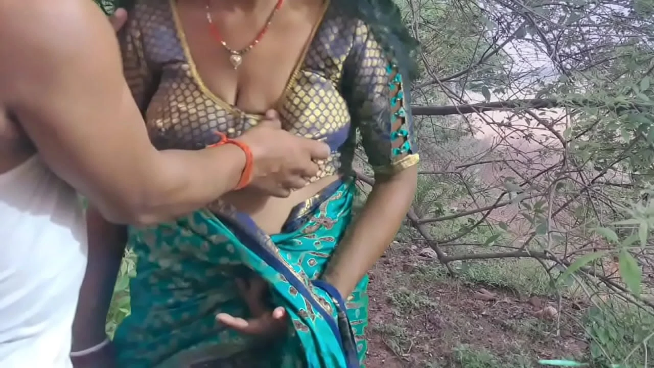 Desi hot santhali bhabhi outdoor fucking i