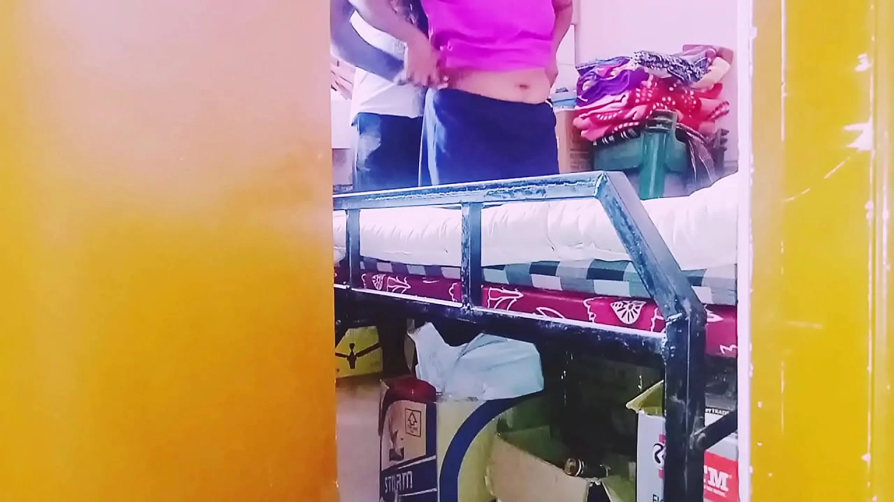 Desi housewife unfortunately fucking with store keepar Telugu dirty talks