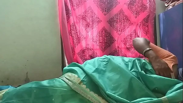 desi indian horny tamil telugu kannada malayalam hindi cheating wife vanitha wearing saree showing big boobs and shaved pussy press hard boobs press nip rubbing pussy masturbation