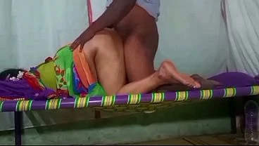 Desi saree aunty doggy style at homemade