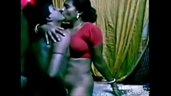 Desi saree bhabi hard fuck