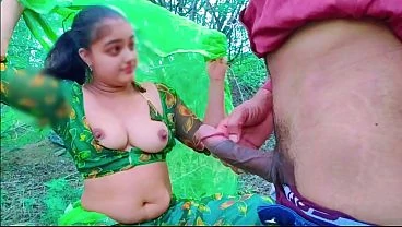Desi village Bhabhi sex in jungle with Devar Bhabhi s tight pussy fuck by her BF Devar xxx video
