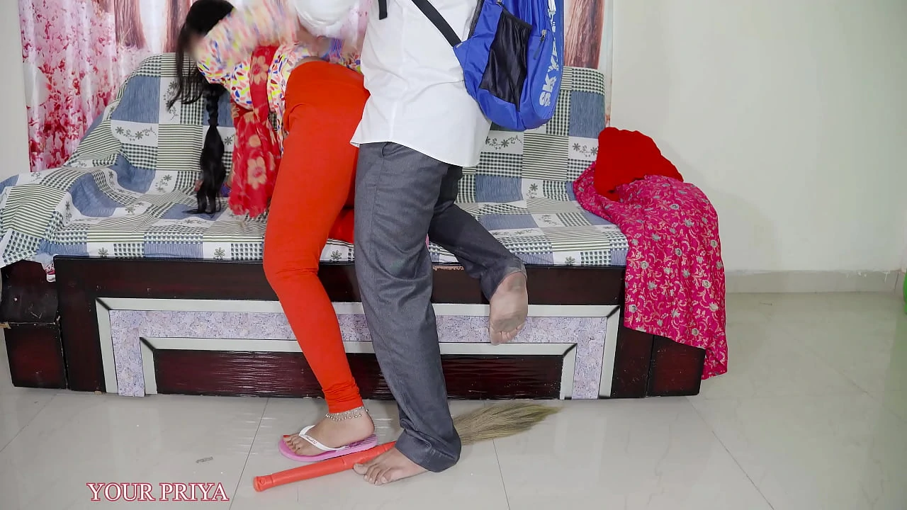 Did the pajama of the beautiful maid get torn The owner s son came from behind and tore her finger