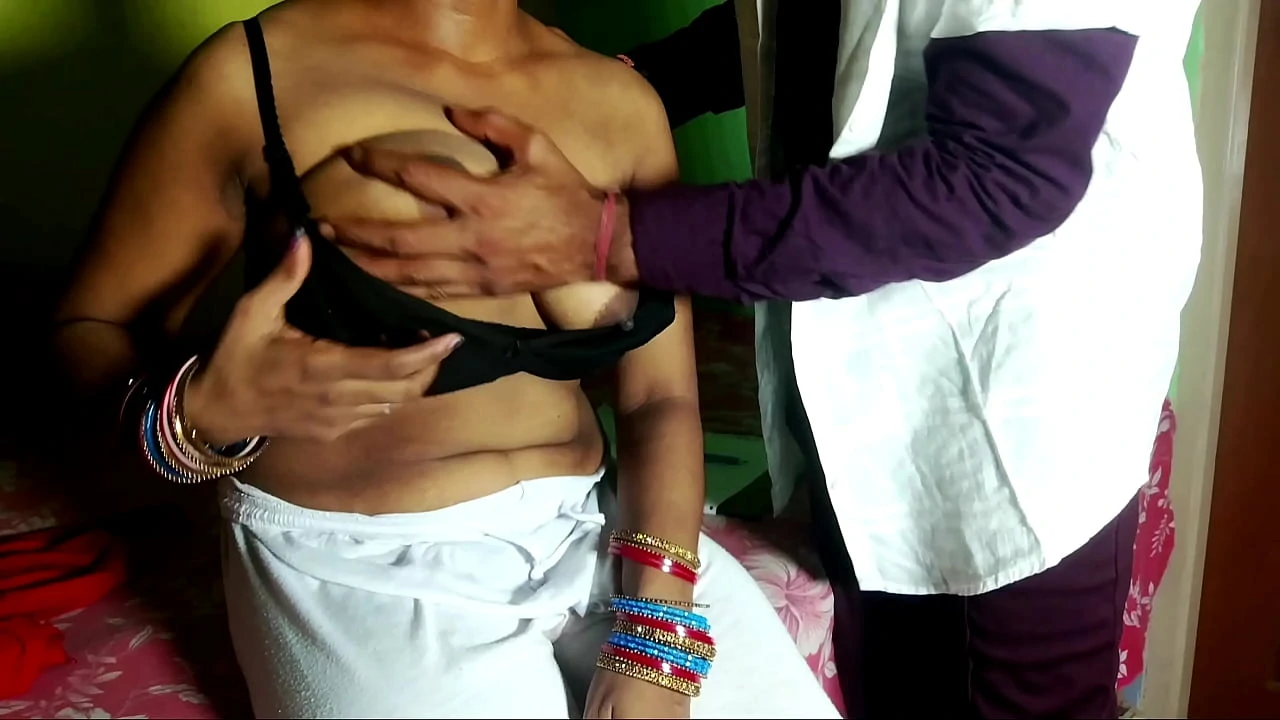 Doctor fucks patient girl s pussy in hindi voice