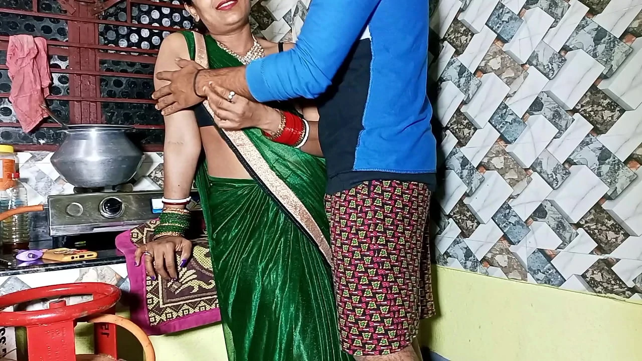 Fucked Bhabiji working in the kitchen when no one was in the house in real hindi voice