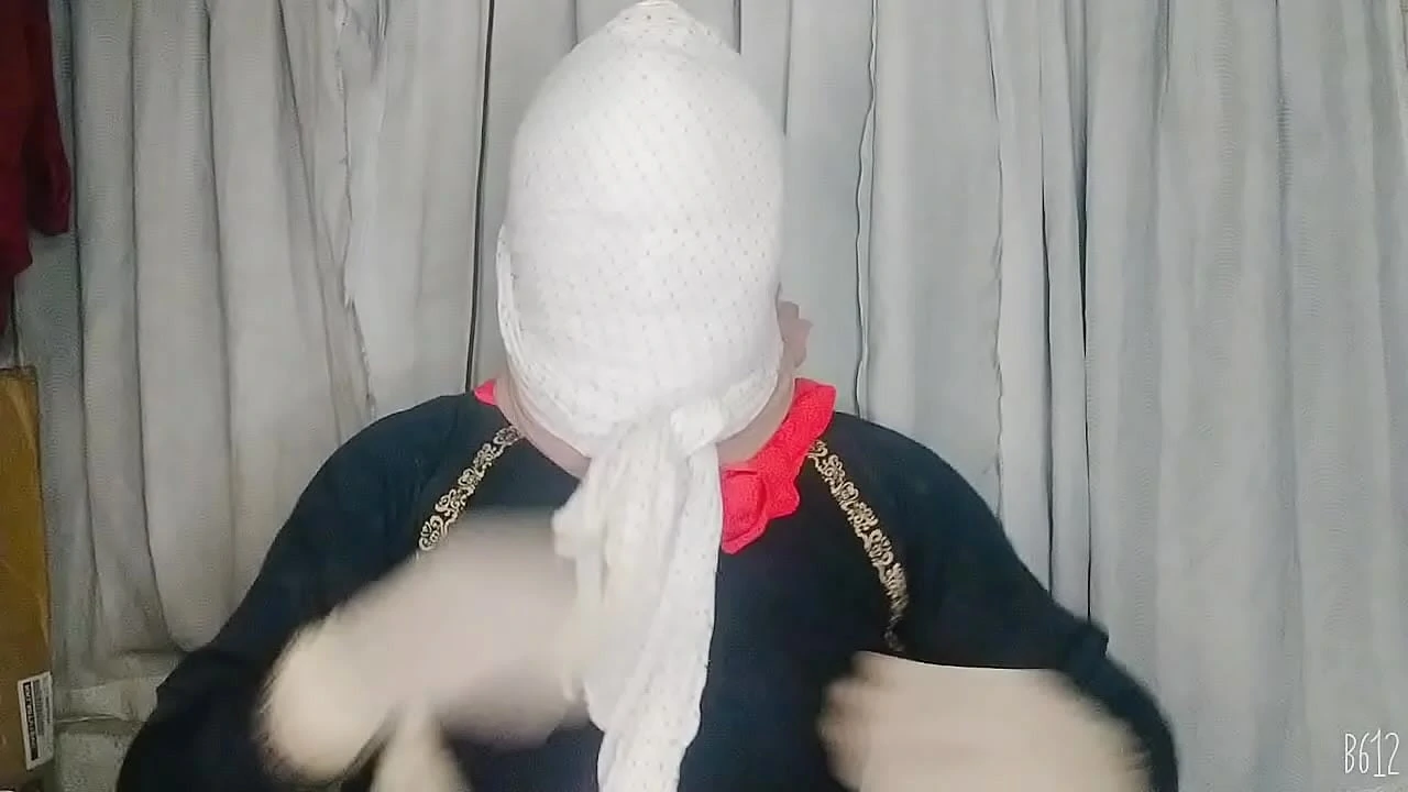 Hijab girl Self bondage