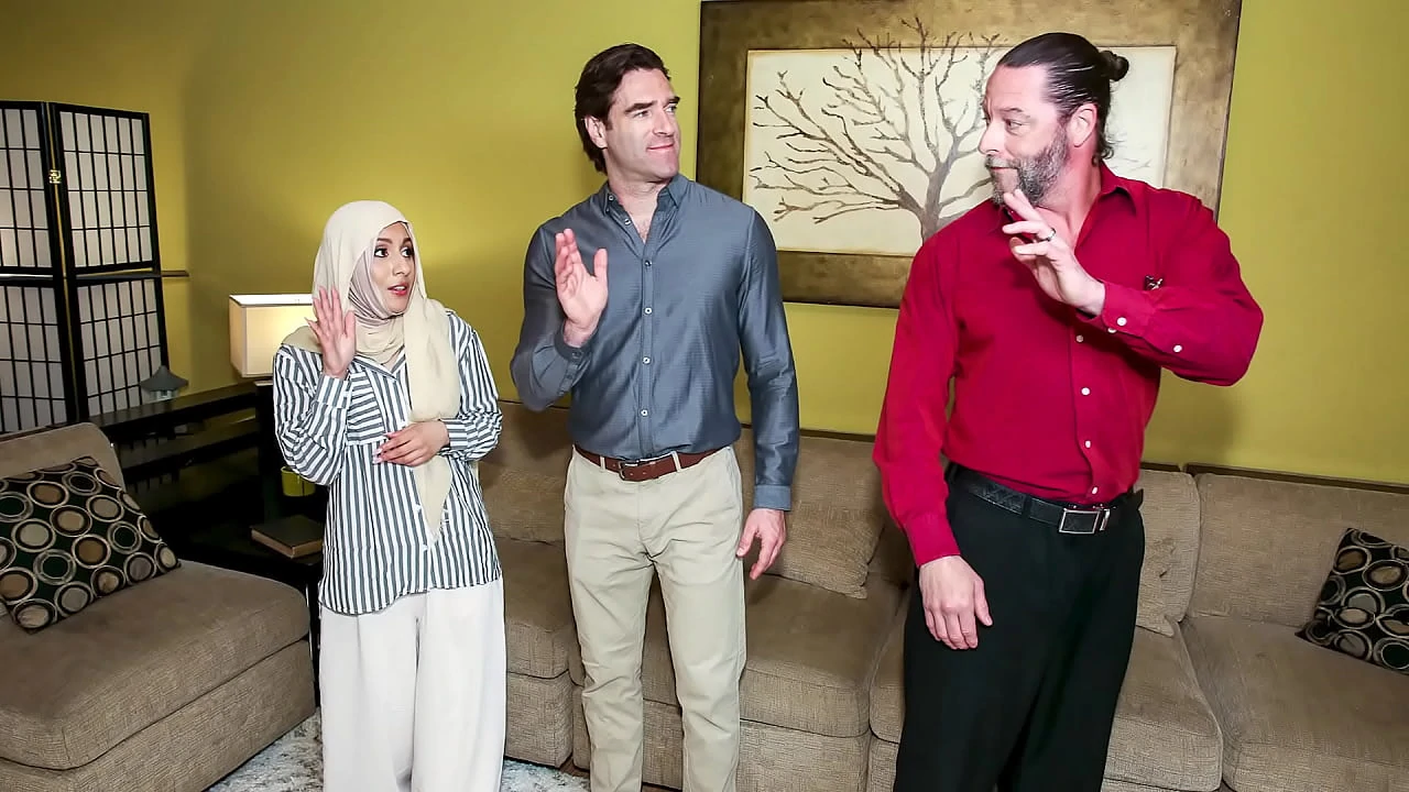 Hijab Harlot Desperate for Dollars She Falls to Her Knees HijabMa