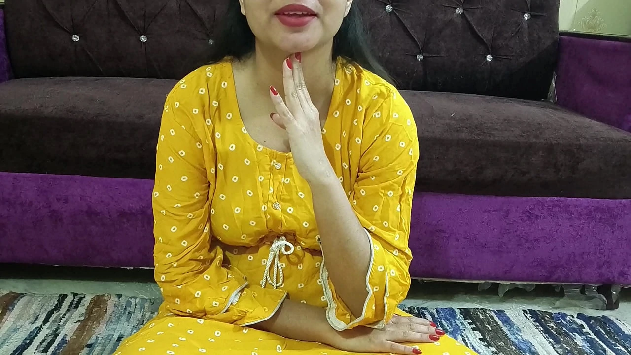 Himachali Audio Beautiful Indian Bhabhi s sex with the wall Galiyaan s pussy fucked by the wall then the main