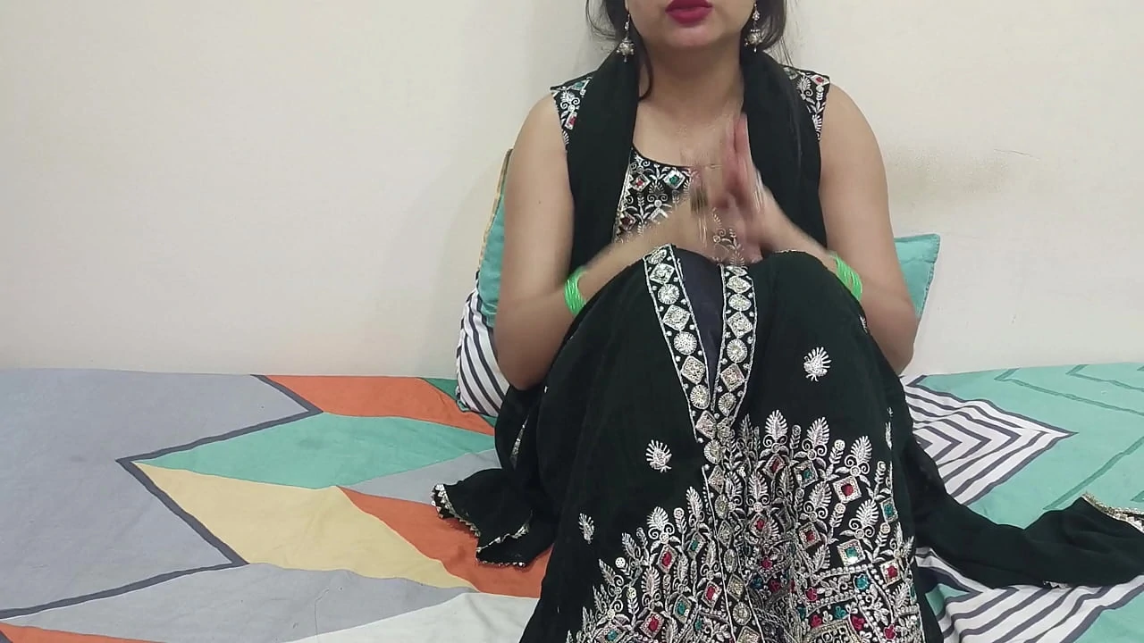 Horny Devar fucks Gorgeous Newly Married Indian Bhabhi Hindi Audio