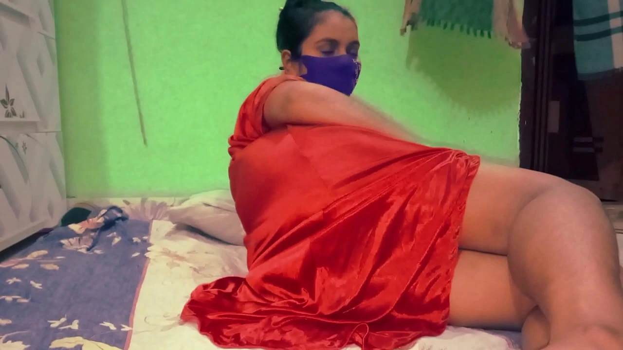 Hot Bhabhik night dress cuda