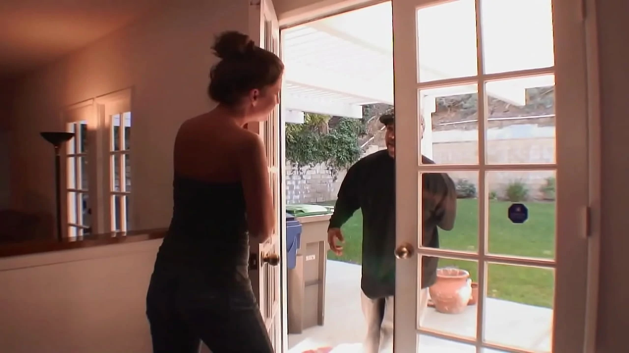 HOUSEWIFE FUCK AFTERNOON