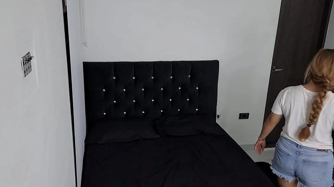 I take my stepsister to a hotel how good she is at sucking cock