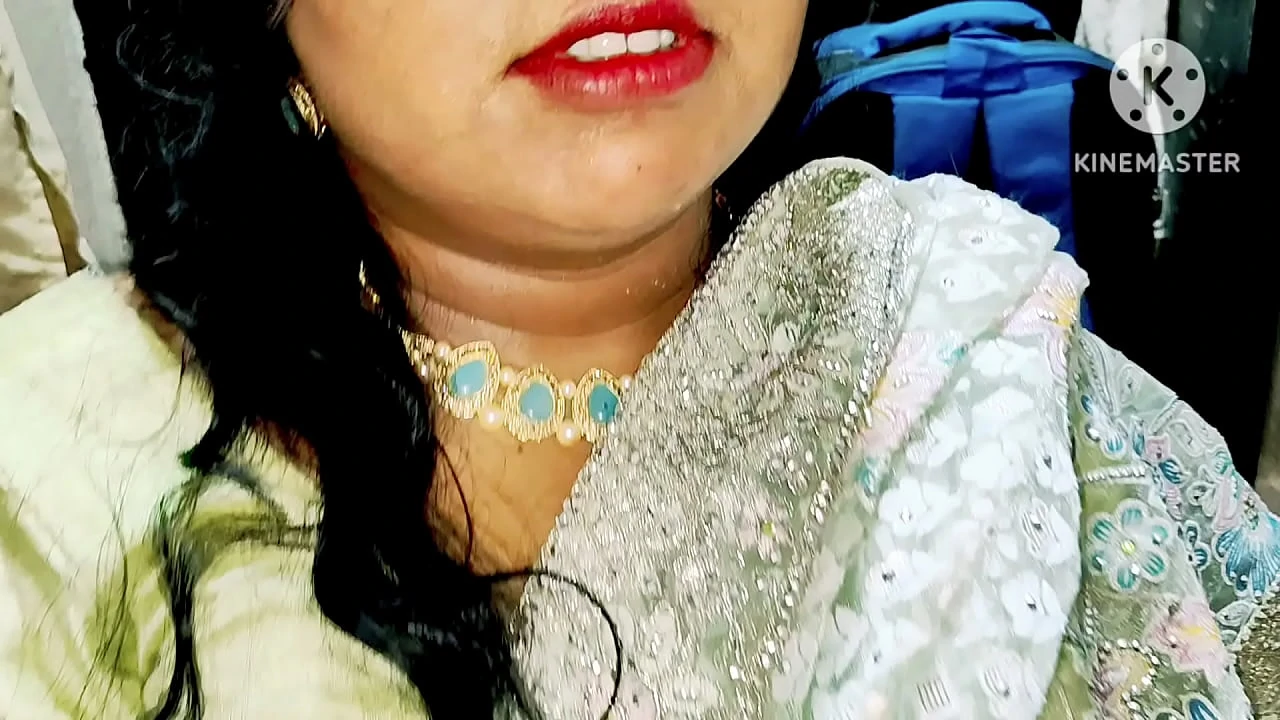 India Desi Bhabhi going to the wedding and fucking in Hindi