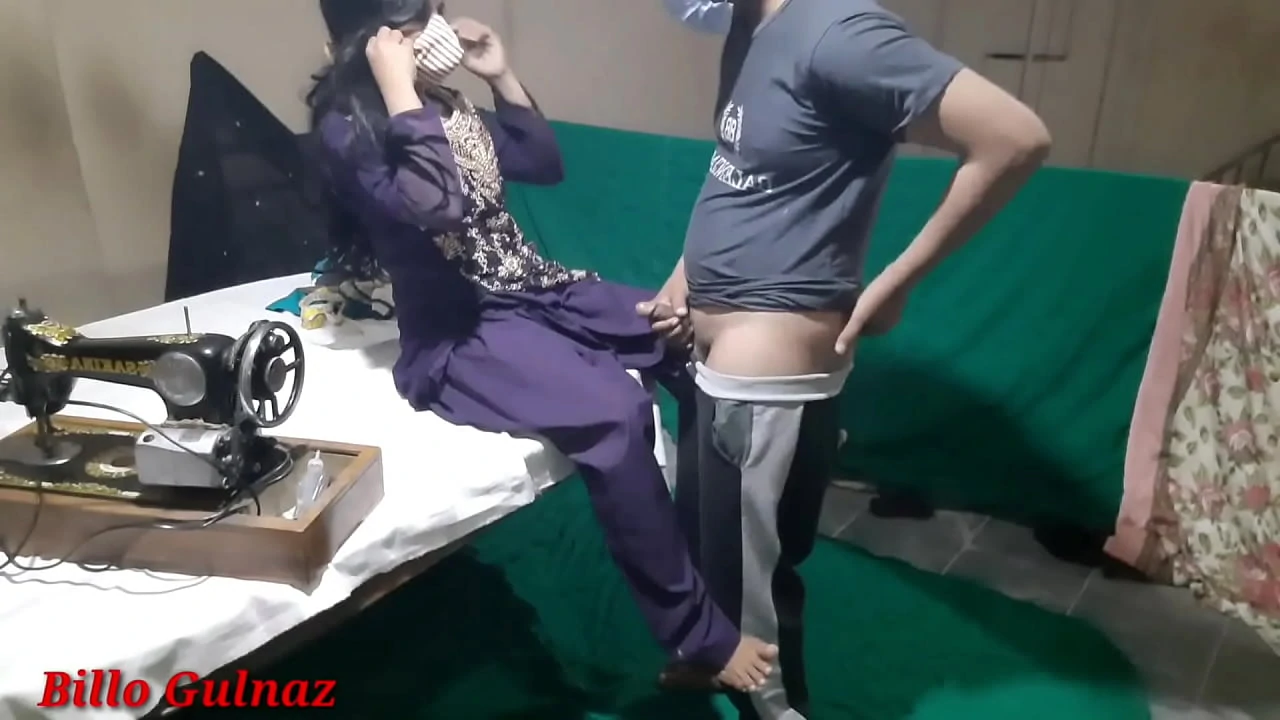 Indian bhabhi Seduces ladies tailor for fucking with clear hindi audio Tailor Fucking Hot Indian Woman at his Shop Hindi Video desi indian bhabhi went to get clothes stitched then tailor fucked her