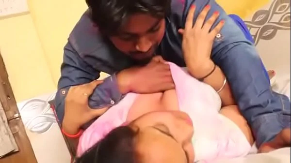 indian big boob aunty real video