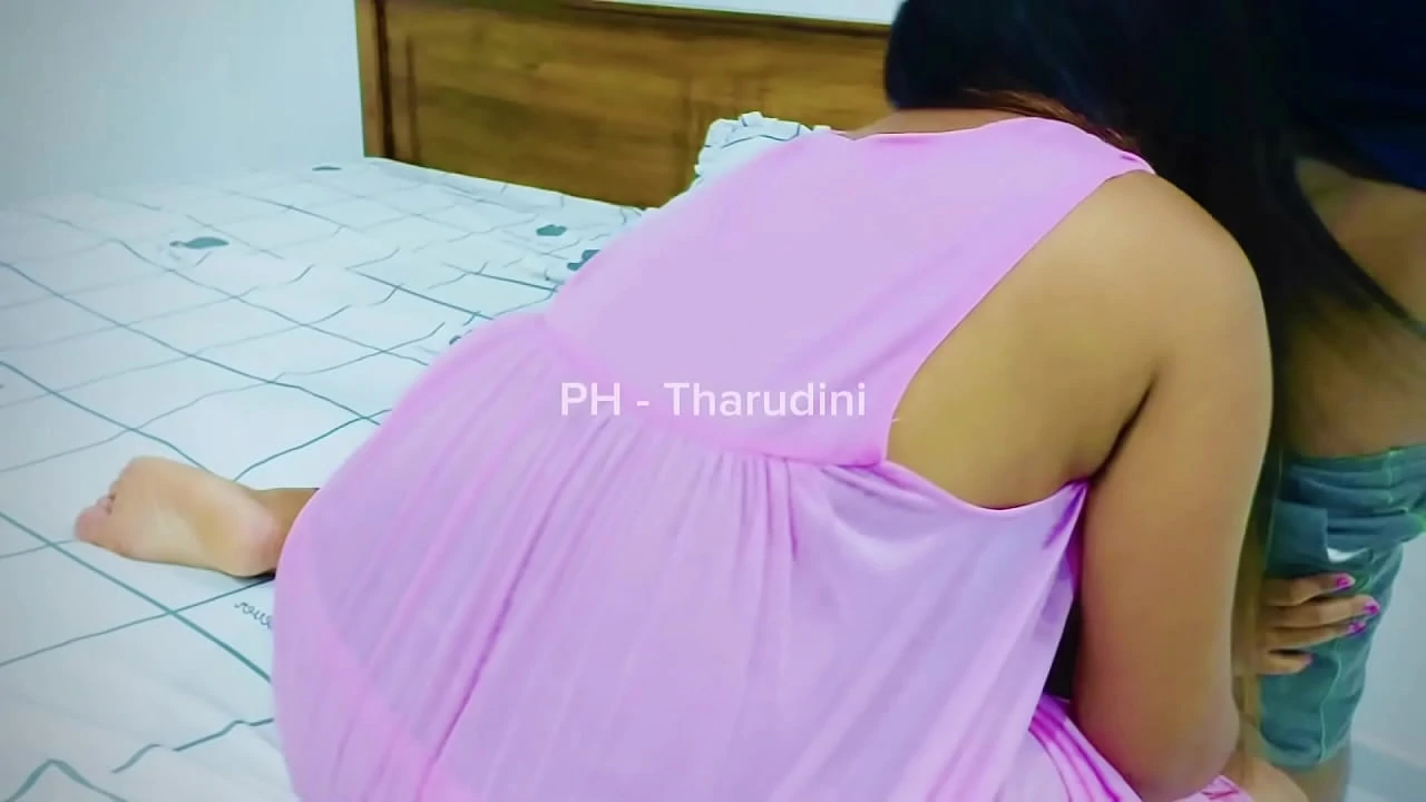 Indian desi Cheating wife hot sex with best friend