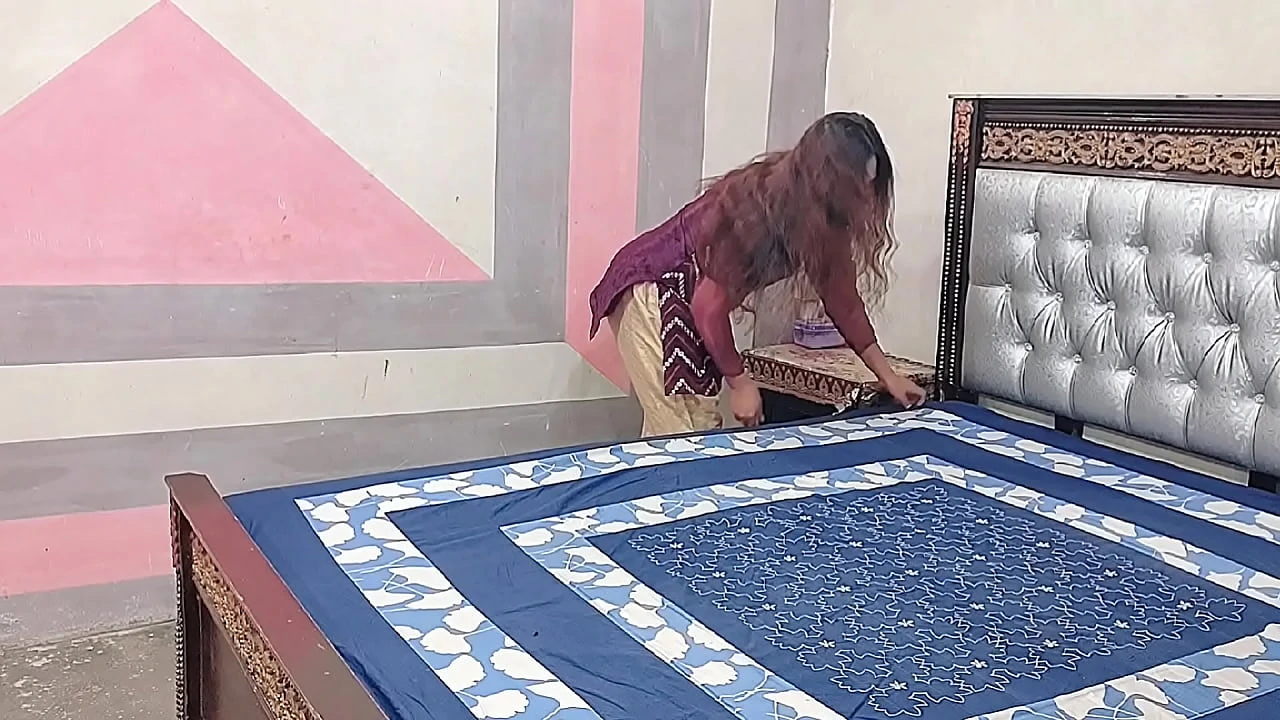 Indian Hot Girl was tired after dusting the room after fucking her the boy removed all his tiredness
