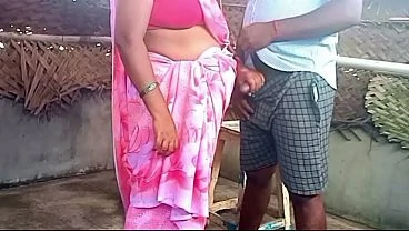 Indian Saree aunty very hot fuck in young boy