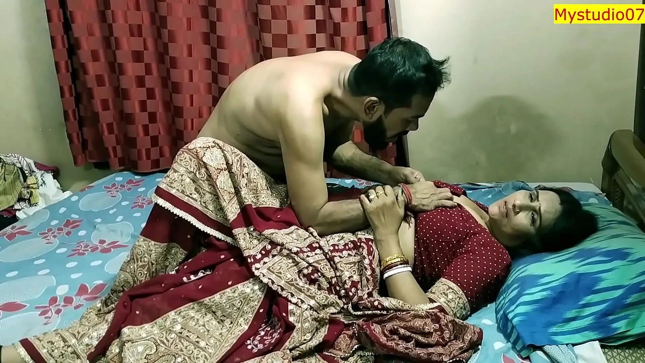 Indian xxx milf bhabhi real sex with husband close friend Clear hindi audio