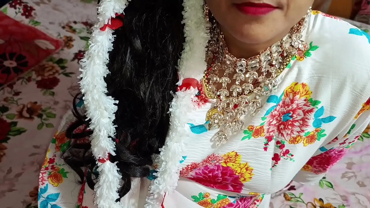 Little sister had sex with her step brother clear hindi audio