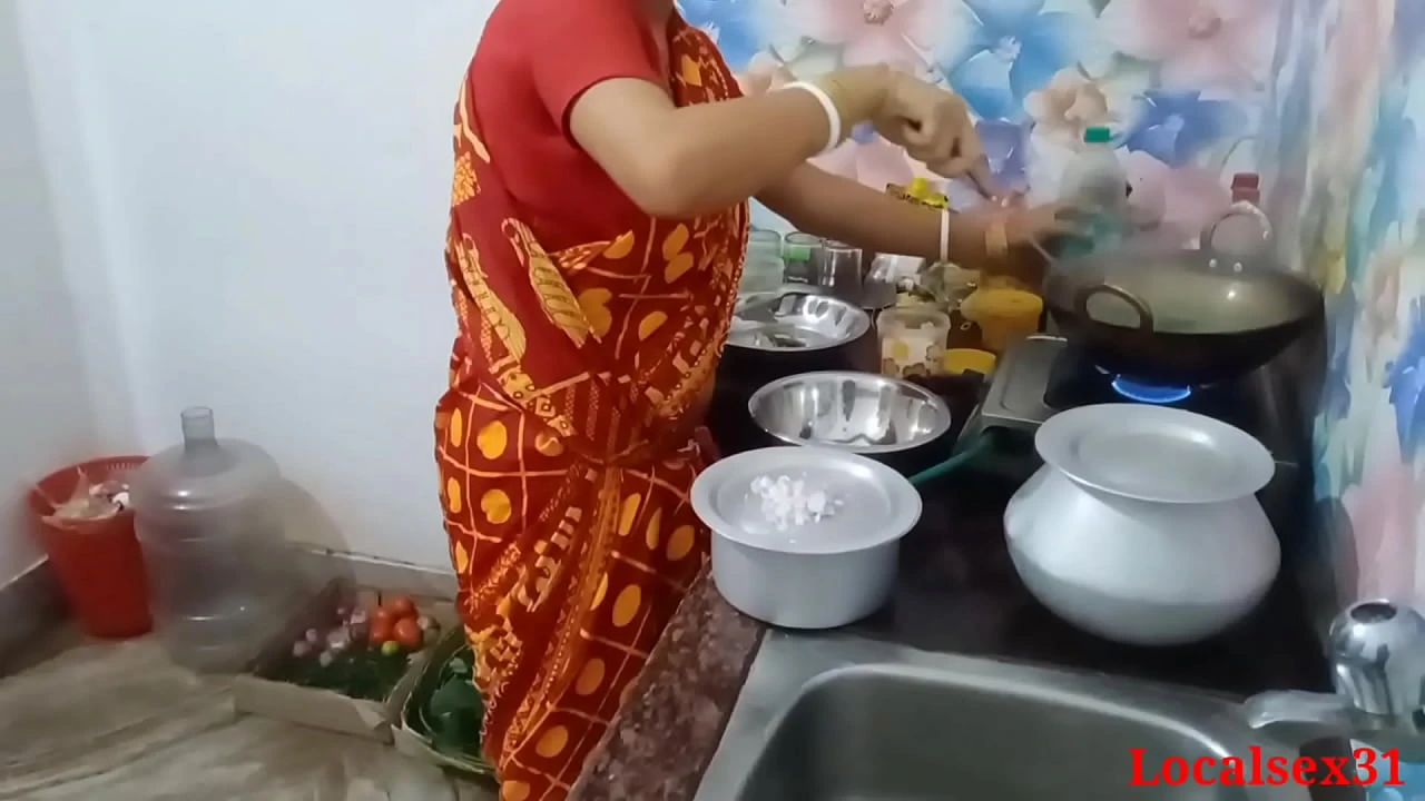 Local Indian Red Saree Wife Sex With Ranna Ghor Official Video By Localsex