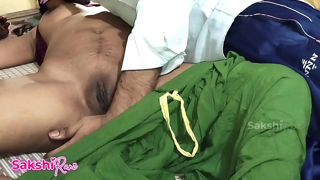 My stepsister use my bedroom she fuck at night