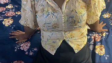 Nagma Bhabhi was fucked in the rainy season Hindi Voice New Sexy Porn xXx Video