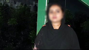 Outdor indian Bangla Girl Fucking time Video