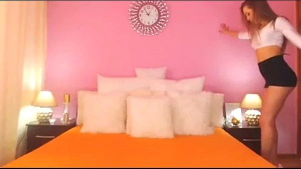 Perfect Girlfriend Camming And Chatting