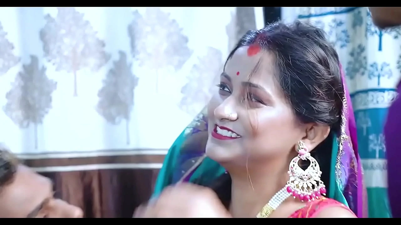 Real Sex Indian Bhabhi Soft Gentle Sex With Husband In Sari Hindi Audio