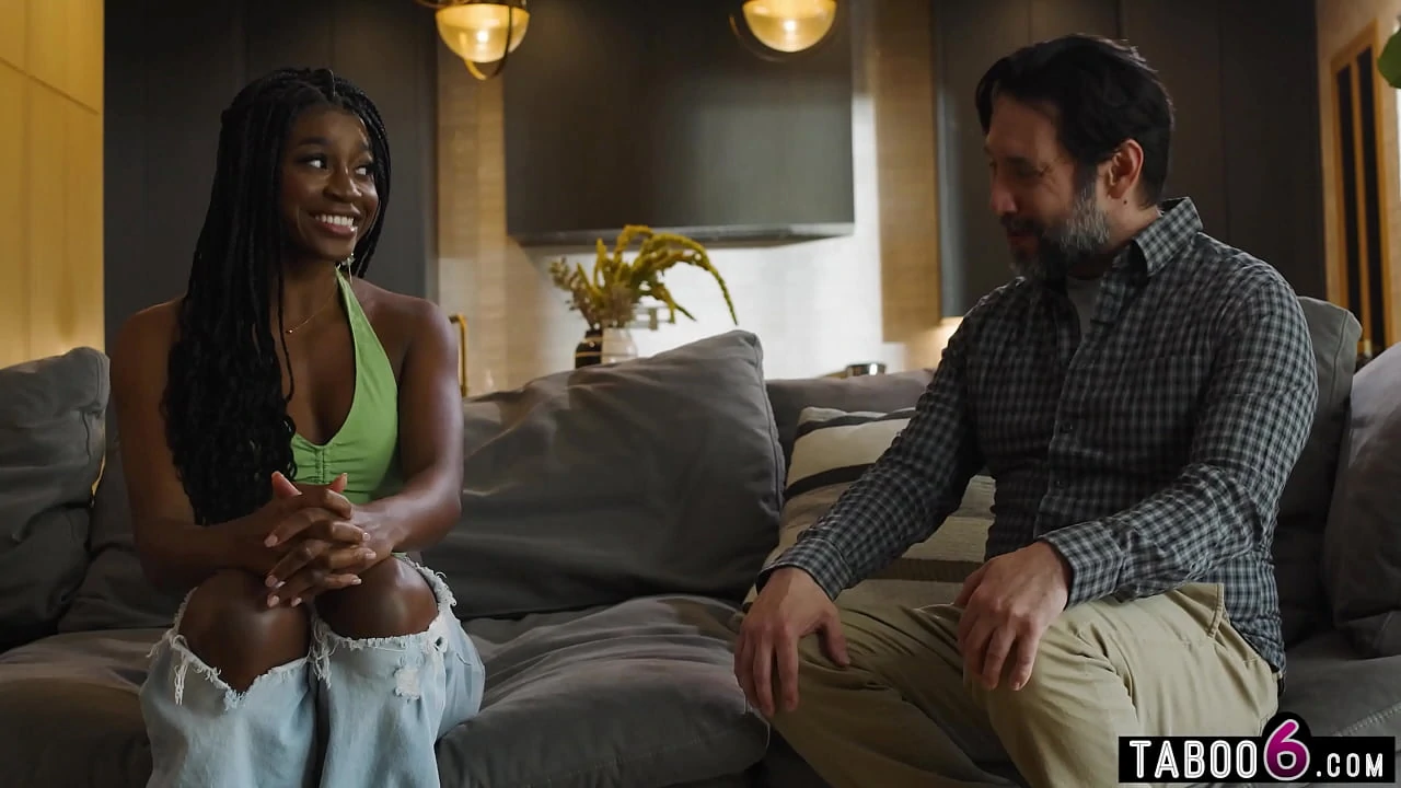 Revenge of the cuck with hot black MILF Nicole Kitt who was not impressed