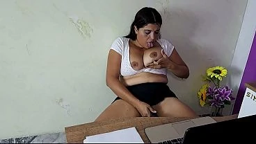 Salma enjoys her stepson s fingers and tongue inside her pussy